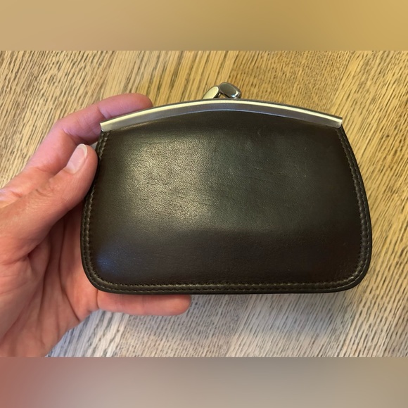 Vintage Wilson’s Leather Kisslock Coin Purse - Picture 7 of 16